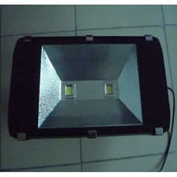 深圳國惠照明 以140W大功率投光燈領航LED批發市場